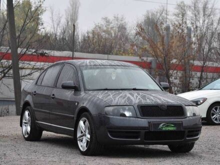 Серый Шкода Суперб, объемом двигателя 1.9 л и пробегом 315 тыс. км за 5550 $, фото 1 на Automoto.ua