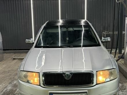 Сірий Шкода Суперб, об'ємом двигуна 2.5 л та пробігом 351 тис. км за 3400 $, фото 1 на Automoto.ua