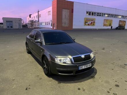 Шкода Суперб 2003 в Николаеве на Automoto.ua Серый Шкода Суперб, объемом двигателя 1.9 л и пробегом 222 тыс. км за 4800 $, фото 1 на Automoto.ua