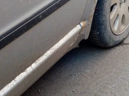 Сірий Шкода Суперб, об'ємом двигуна 0 л та пробігом 360 тис. км за 1800 $, фото 1 на Automoto.ua