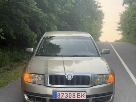 Шкода Суперб 2004 в Ровно на Automoto.ua Серый Шкода Суперб, объемом двигателя 1.9 л и пробегом 350 тыс. км за 1999 $, фото 1 на Automoto.ua