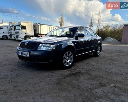Серый Шкода Суперб, объемом двигателя 1.78 л и пробегом 331 тыс. км за 4300 $, фото 1 на Automoto.ua