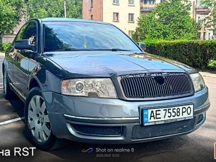 Шкода Суперб 2004 в Каменское - Днепродзержинск на Automoto.ua Серый Шкода Суперб, объемом двигателя 1.9 л и пробегом 238 тыс. км за 4300 $, фото 1 на Automoto.ua