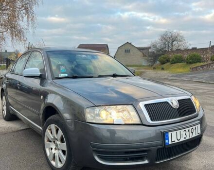 Серый Шкода Суперб, объемом двигателя 1.9 л и пробегом 330 тыс. км за 2250 $, фото 1 на Automoto.ua