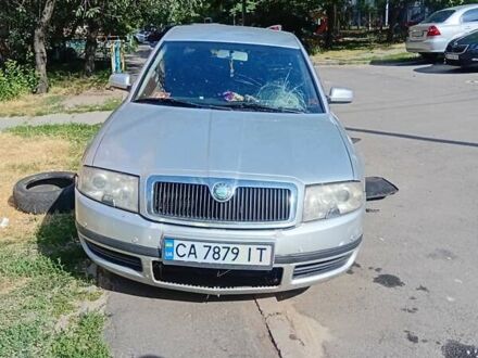 Шкода Суперб 2005 в Киеве на Automoto.ua Серый Шкода Суперб, объемом двигателя 1.78 л и пробегом 243 тыс. км за 4000 $, фото 1 на Automoto.ua