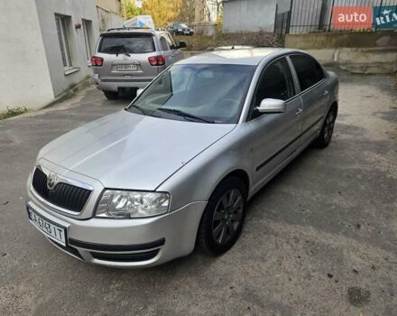 Шкода Суперб 2005 у Вінниці на Automoto.ua Сірий Шкода Суперб, об'ємом двигуна 1.9 л та пробігом 282 тис. км за 4100 $, фото 1 на Automoto.ua