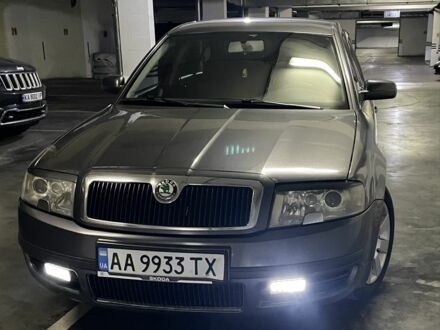 Шкода Суперб 2005 в Киеве на Automoto.ua Серый Шкода Суперб, объемом двигателя 1.8 л и пробегом 376 тыс. км за 4000 $, фото 1 на Automoto.ua