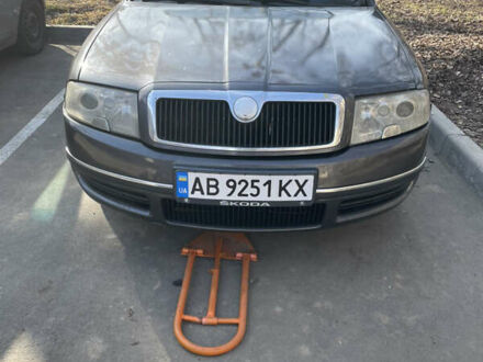 Шкода Суперб 2005 в Виннице на Automoto.ua Серый Шкода Суперб, объемом двигателя 1.78 л и пробегом 340 тыс. км за 5000 $, фото 1 на Automoto.ua