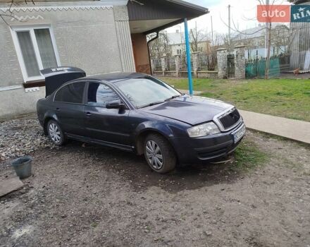 Серый Шкода Суперб, объемом двигателя 1.78 л и пробегом 250 тыс. км за 2100 $, фото 1 на Automoto.ua