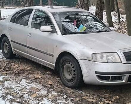 Серый Шкода Суперб, объемом двигателя 1.78 л и пробегом 333 тыс. км за 4000 $, фото 1 на Automoto.ua