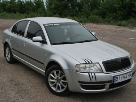 Шкода Суперб 2005 в Полтаве на Automoto.ua Серый Шкода Суперб, объемом двигателя 1.8 л и пробегом 256 тыс. км за 3850 $, фото 1 на Automoto.ua