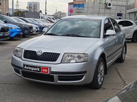 Шкода Суперб 2006 у Харкові на Automoto.ua Сірий Шкода Суперб, об'ємом двигуна 1.8 л та пробігом 307 тис. км за 4390 $, фото 1 на Automoto.ua