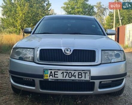Сірий Шкода Суперб, об'ємом двигуна 1.8 л та пробігом 275 тис. км за 5500 $, фото 1 на Automoto.ua