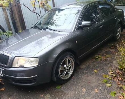 Сірий Шкода Суперб, об'ємом двигуна 1.78 л та пробігом 140 тис. км за 6200 $, фото 1 на Automoto.ua