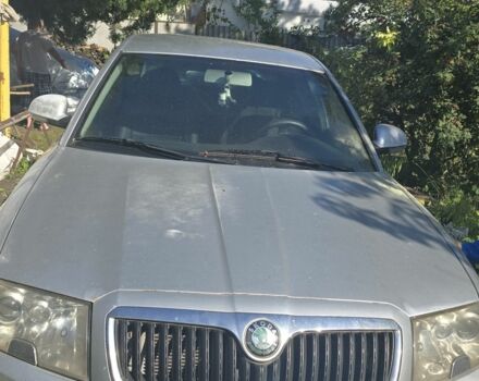 Серый Шкода Суперб, объемом двигателя 1.8 л и пробегом 308 тыс. км за 4100 $, фото 1 на Automoto.ua