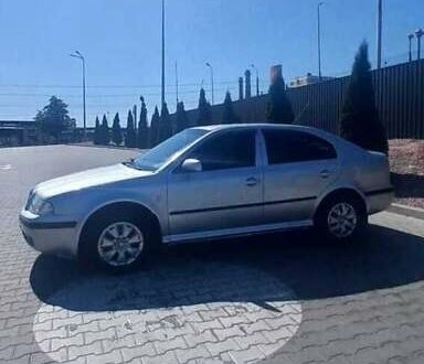 Шкода Суперб 2006 в Тернополе на Automoto.ua Серый Шкода Суперб, объемом двигателя 1.6 л и пробегом 244 тыс. км за 4400 $, фото 1 на Automoto.ua
