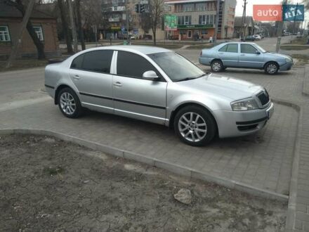 Шкода Суперб 2006 у Червоноград на Automoto.ua Сірий Шкода Суперб, об'ємом двигуна 1.78 л та пробігом 327 тис. км за 5000 $, фото 1 на Automoto.ua