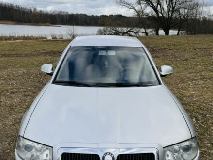 Серый Шкода Суперб, объемом двигателя 0 л и пробегом 275 тыс. км за 5500 $, фото 1 на Automoto.ua