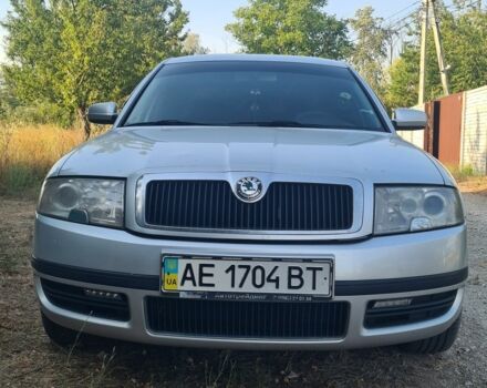 Сірий Шкода Суперб, об'ємом двигуна 1.8 л та пробігом 275 тис. км за 5500 $, фото 1 на Automoto.ua