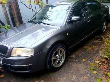 Сірий Шкода Суперб, об'ємом двигуна 1.8 л та пробігом 140 тис. км за 6200 $, фото 1 на Automoto.ua