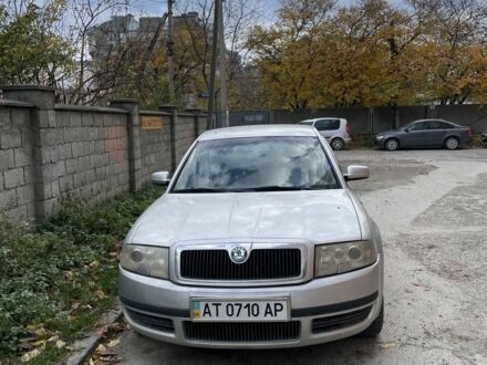 Серый Шкода Суперб, объемом двигателя 1.8 л и пробегом 328 тыс. км за 3200 $, фото 1 на Automoto.ua