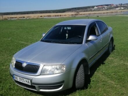 Сірий Шкода Суперб, об'ємом двигуна 0 л та пробігом 258 тис. км за 5400 $, фото 1 на Automoto.ua