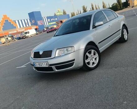 Серый Шкода Суперб, объемом двигателя 1.78 л и пробегом 273 тыс. км за 5700 $, фото 1 на Automoto.ua