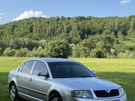 Шкода Суперб 2006 у Хусте на Automoto.ua Сірий Шкода Суперб, об'ємом двигуна 2 л та пробігом 320 тис. км за 4450 $, фото 1 на Automoto.ua