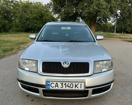 Серый Шкода Суперб, объемом двигателя 1.9 л и пробегом 482 тыс. км за 5100 $, фото 1 на Automoto.ua