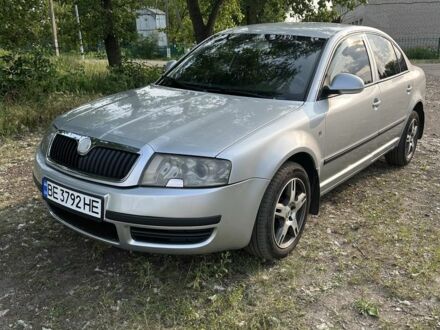 Сірий Шкода Суперб, об'ємом двигуна 1.8 л та пробігом 304 тис. км за 5000 $, фото 1 на Automoto.ua