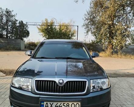 Сірий Шкода Суперб, об'ємом двигуна 1.8 л та пробігом 367 тис. км за 6800 $, фото 1 на Automoto.ua