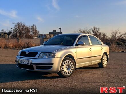 Шкода Суперб 2007 в Кривом Роге на Automoto.ua Серый Шкода Суперб, объемом двигателя 1.8 л и пробегом 260 тыс. км за 7500 $, фото 1 на Automoto.ua