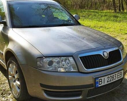 Серый Шкода Суперб, объемом двигателя 2.5 л и пробегом 286 тыс. км за 8000 $, фото 1 на Automoto.ua