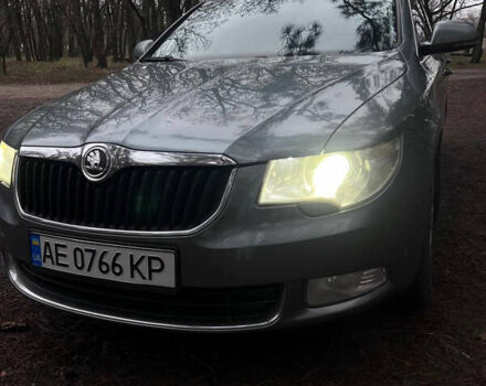 Сірий Шкода Суперб, об'ємом двигуна 1.8 л та пробігом 240 тис. км за 7500 $, фото 1 на Automoto.ua