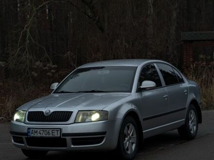 Серый Шкода Суперб, объемом двигателя 1.8 л и пробегом 296 тыс. км за 5500 $, фото 1 на Automoto.ua