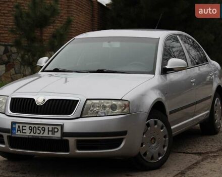 Серый Шкода Суперб, объемом двигателя 1.78 л и пробегом 168 тыс. км за 4700 $, фото 1 на Automoto.ua