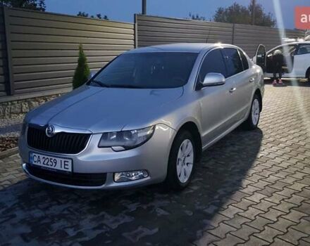 Серый Шкода Суперб, объемом двигателя 1.8 л и пробегом 254 тыс. км за 7000 $, фото 1 на Automoto.ua