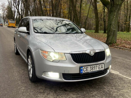 Серый Шкода Суперб, объемом двигателя 1.8 л и пробегом 247 тыс. км за 7400 $, фото 1 на Automoto.ua
