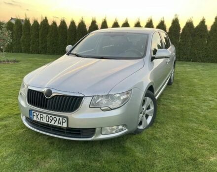 Сірий Шкода Суперб, об'ємом двигуна 0 л та пробігом 214 тис. км за 3500 $, фото 1 на Automoto.ua