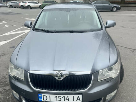 Сірий Шкода Суперб, об'ємом двигуна 1.8 л та пробігом 218 тис. км за 7500 $, фото 1 на Automoto.ua