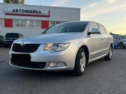 Шкода Суперб 2009 в Львове на Automoto.ua Серый Шкода Суперб, объемом двигателя 1.9 л и пробегом 254 тыс. км за 8900 $, фото 1 на Automoto.ua