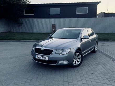 Сірий Шкода Суперб, об'ємом двигуна 1.8 л та пробігом 270 тис. км за 8500 $, фото 1 на Automoto.ua