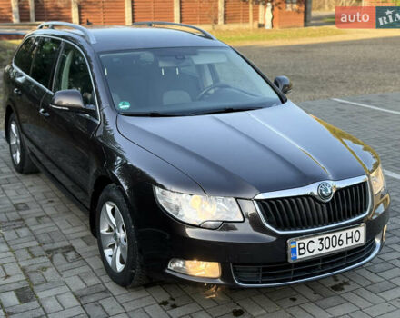 Серый Шкода Суперб, объемом двигателя 1.97 л и пробегом 270 тыс. км за 11700 $, фото 1 на Automoto.ua