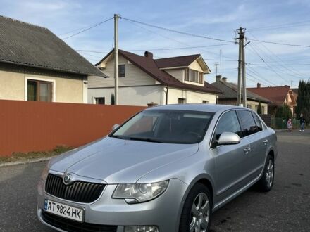 Сірий Шкода Суперб, об'ємом двигуна 2 л та пробігом 270 тис. км за 9200 $, фото 1 на Automoto.ua