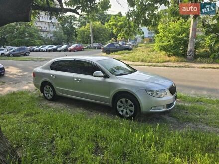 Шкода Суперб 2010 в Киеве на Automoto.ua Серый Шкода Суперб, объемом двигателя 1.8 л и пробегом 227 тыс. км за 8900 $, фото 1 на Automoto.ua