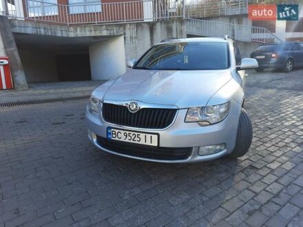 Сірий Шкода Суперб, об'ємом двигуна 2 л та пробігом 249 тис. км за 11000 $, фото 1 на Automoto.ua