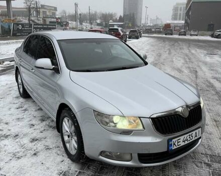 Серый Шкода Суперб, объемом двигателя 1.8 л и пробегом 223 тыс. км за 8500 $, фото 1 на Automoto.ua