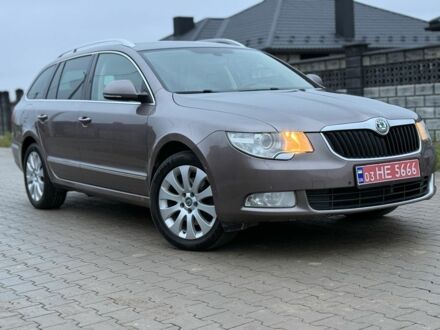 Серый Шкода Суперб, объемом двигателя 2 л и пробегом 288 тыс. км за 11300 $, фото 1 на Automoto.ua