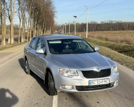 Серый Шкода Суперб, объемом двигателя 1.8 л и пробегом 235 тыс. км за 7200 $, фото 1 на Automoto.ua
