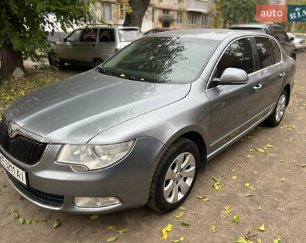 Шкода Суперб 2011 в Кривом Роге на Automoto.ua Серый Шкода Суперб, объемом двигателя 1.97 л и пробегом 290 тыс. км за 9500 $, фото 1 на Automoto.ua